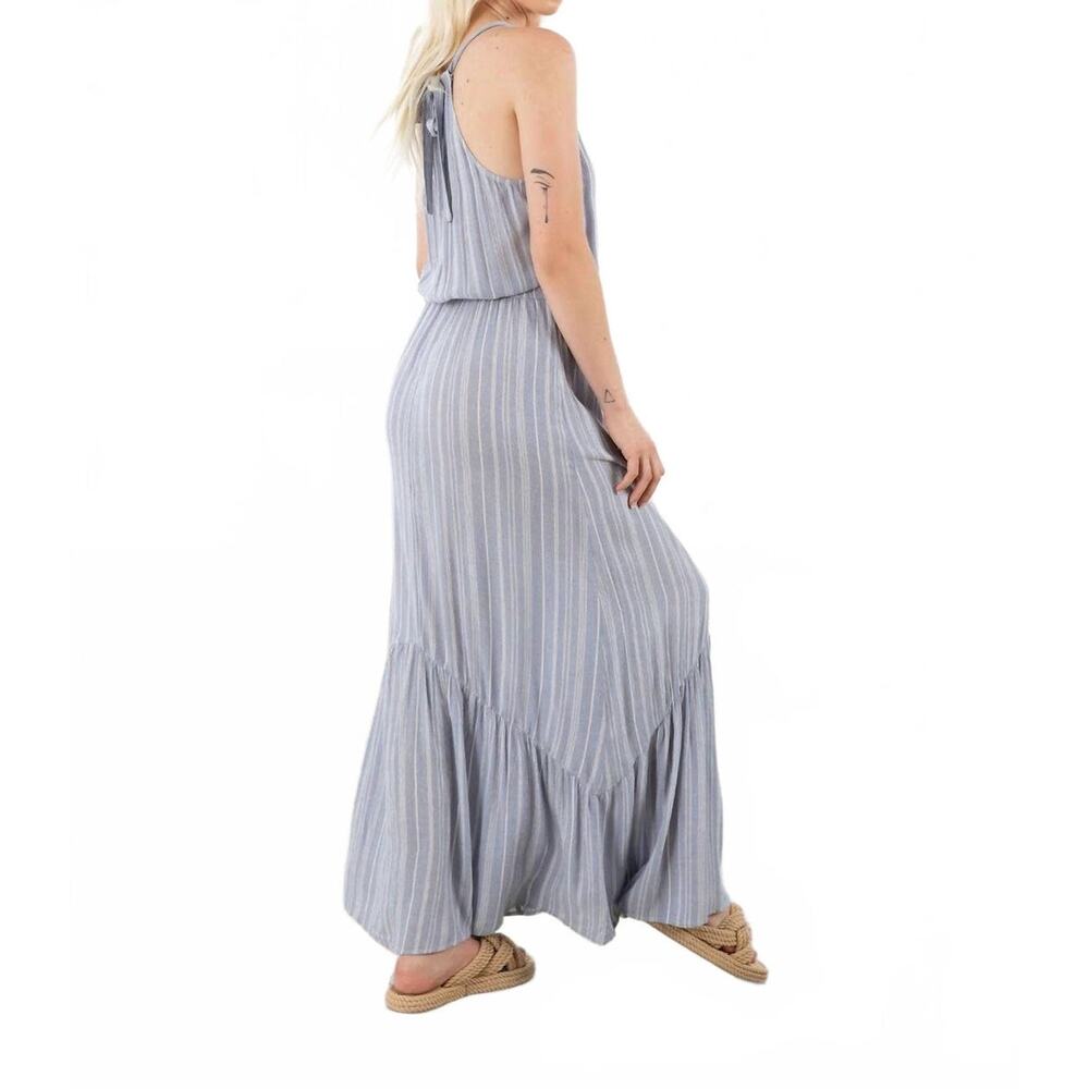 NWT Tunnel Halter Tiered Maxi Dress In Chambray/Ivory Stripe Size L